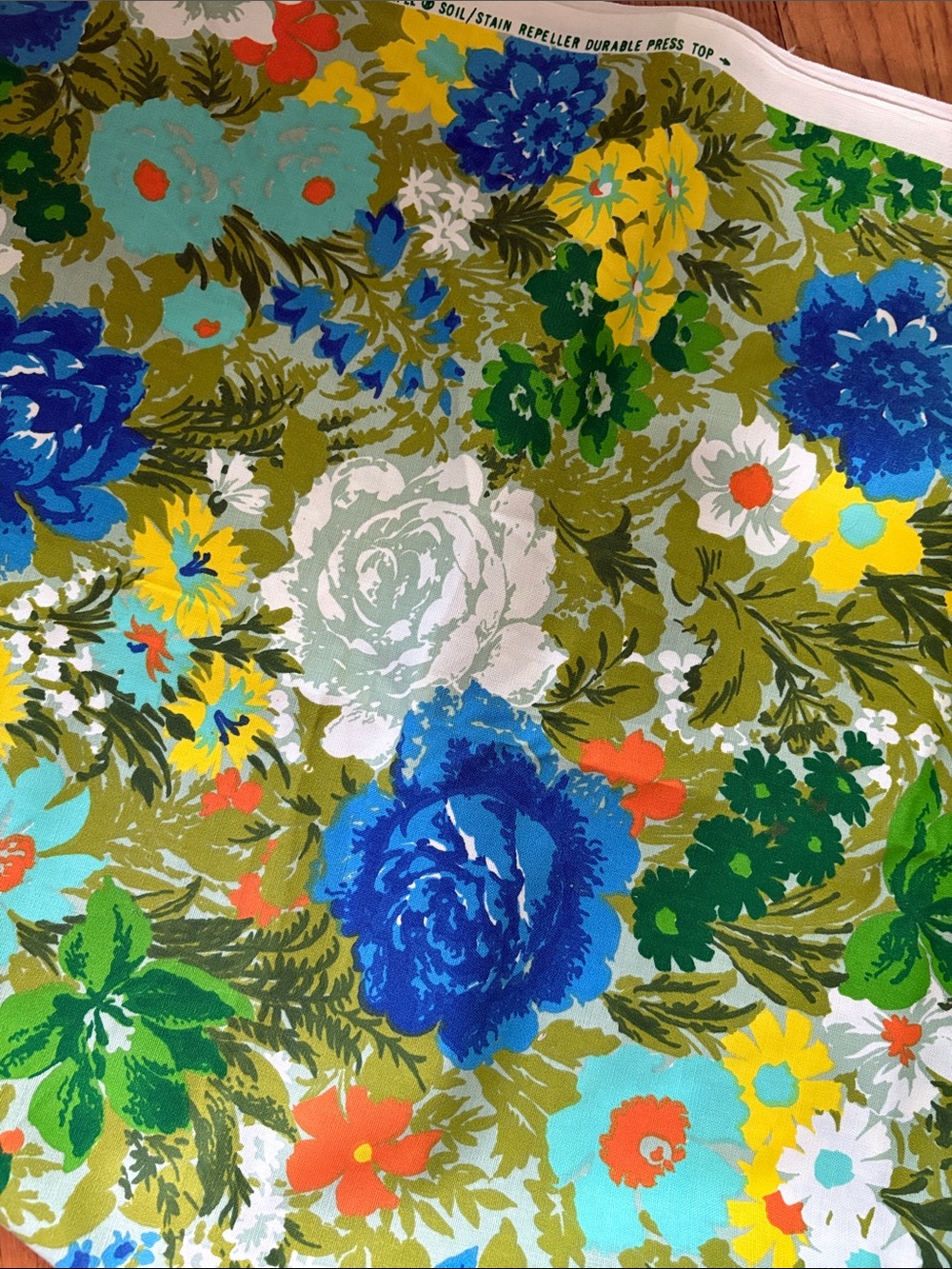 Stunning vintage canvas